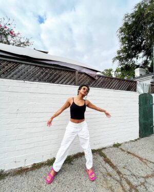 Sydney Park Instagram - Found out what love cost
Learned who I can't trust
Learned that it's just us
I've learned to love mine
Even when it ain't much

Now take me back to LA
Where the weather is good