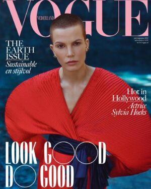 Sylvia Hoeks Instagram - Thank you @nlvogue for having me! Had the most incredible day with @daniellucasbouquet and @dimphydenotter ❤️