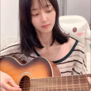 Sylvia Hsieh Instagram - #我總是一個人在練習一個人
#cover