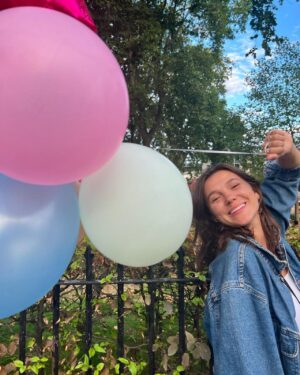 Synnøve Karlsen Instagram - Saying bye to summer and happy bday to shaki-bbz 🎈🎈🎈🎈🎈