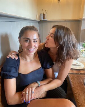 Synnøve Karlsen Instagram - Saying bye to summer and happy bday to shaki-bbz 🎈🎈🎈🎈🎈