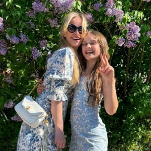 Synnøve Skarbø Instagram - Gratulerer med dagen alle sammen! 🇳🇴