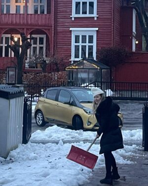 Synnøve Skarbø Instagram - Har skjønt at det er «uka på kamerarullen» som er greia nå. Så vær så god - og god helg!✨