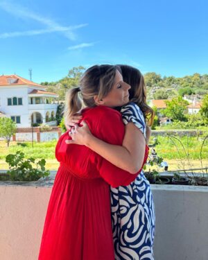 Tânia Ribas de Oliveira Instagram - 5 anos depois, o mesmo amor ❤️