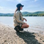 Tóth Gabriella Instagram - Ha nem találom a megoldást, elnézek a távolba veled! Ott körvonalazódik a valóság☀️✨🌿