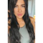 Tóth Gabriella Instagram - “Nemcsak a lét, nem vérem száz alakban emelkedik agyamban láthatatlan: a rend élteti éltető szemem, s egymásba-fonva, ágbogas virágként isteneit megtermi majd a szándék, és önmagát a nyíló értelem!” #nemesnagyágnes #tavaszfelé