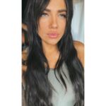 Tóth Gabriella Instagram - “Nemcsak a lét, nem vérem száz alakban emelkedik agyamban láthatatlan: a rend élteti éltető szemem, s egymásba-fonva, ágbogas virágként isteneit megtermi majd a szándék, és önmagát a nyíló értelem!” #nemesnagyágnes #tavaszfelé