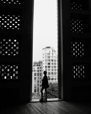 Tülin Yazkan Instagram - reflecting