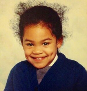 Tahirah Sharif Instagram - HAPPY BIRTHDAY TO MEEEE!!
🎉🎁
•
Note to three-year old self: First of all DON’T grow up, it’s a fu*king trap!!
•
Secondly, be confident in your sauce coz you got plenty & there will be people who ain’t ready for all that flavour, so don’t let them water you down with their bland unseasoned selves.
•
There will also be lots of people as flavourful as you, so cherish and love on those people as much as you physically can ❤️‍🔥
•
Thirdly, your hair is beautiful, but also, a hard brush and Gummy gel will come in super handy when you get older.
•
Lastly, I love you sooo much with that cheeky lil grin & them big ass dimples (I know people are cussing you now, but everyone will love them when you get older 😘)