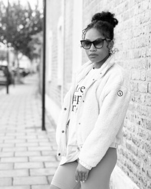 Tahirah Sharif Instagram - Smile on my face, but are you happy for me?
•
•
@missomalondon
@vuoriclothing
@culturalinfluence
•
•
#recentlooks
#ootd
#fashion
#londongyal
#glowing
#brownskin
#bigstepper
#kendricklamar