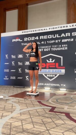 Taila Santos Instagram - ⚖️ @tailasantos.ufc weighs in at 126lbs for her Women’s Flyweight bout

[ #PFLRegularSeason | Thursday , April 4th |10PM ET | 🎟️ pfl.info/SanAntonio]