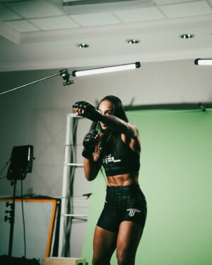 Taila Santos Instagram - Fight Week🎯 @pflmma 
@zachbeaudet🎥

#teamtailasantos🇧🇷 #PFL