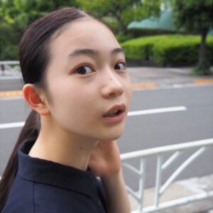 Tamaki Shiratori Instagram - ⁡
⁡
水曜日ってなんか特別で
一日が早く終わる気がするんだけど
私だけかな、、？
⁡
前の投稿の答え合わせ🌵
アイコン変えました✌🏻✨
気付いた方が多くてビックリしました！
⁡
新アイコン、よろしくお願いします😊
⁡
⁡
#白鳥玉季 
#トップコート