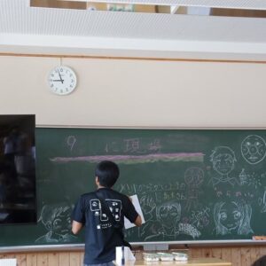 Tamaki Shiratori Instagram - ⁡
⁡
小豆島時間、とても幸せでした。 
⁡
「◯回も観ました！」という声が沢山聞けて嬉しいです😊
少しでも多くの方に小豆島の温かさを感じてもらいたいです。
まだまだ感想お待ちしてます〜
⁡
#からかい上手の高木さん
#オフショット
#たまき目線
#topcoat
#白鳥玉季