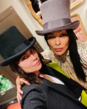 Tamara Taylor Instagram - Top Hats & Drama Queens 🎩 So grateful for this moment of pure joy with @maximroy_ !! #TBT @scaddotedu #atvfest #preCOVID19 #TopHatsDemandAPhotoOp #Mugging #WhiskeySavedUs #I’mNotCockEyed #You’reCockEyed 😉🥃