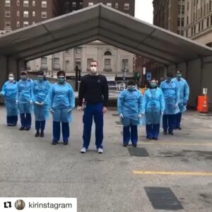 Tamara Taylor Instagram - What she said 👇🏽 THANK YOU THANK YOU THANK YOU THANK YOU THANK YOU 🙏🏽 #worldhealthday #OGSwabSquad #heroes #LevelUp #stayhomestaysafe . . .
#Repost @kirinstagram with @get_repost
・・・
Thank you to all of the incredible healthcare professionals who are working so hard to fight this virus and heal our nation. On #worldhealthday I know that words are not enough, but I want to thank you all from the bottom of my heart! Here is The ORIGINAL #swabsquad to lift your spirits. Sound ALL THE WAY UP #levelup 🏥 #stayhome