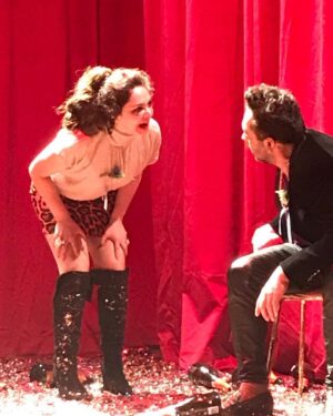 Tamara Acosta Instagram - Este fin de semana volvemos con Cover
Del pato salvaje 
De jueves a sábado 20:30 hrs en @teatrolamemoria entradas por ticketplus