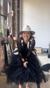 Actress Tami Stronach HD Instagram Photos and Wallpapers June 2024