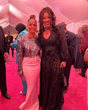 Tammy Townsend Instagram - Last night’s NAACP Image Awards dinner with my Queen Sugar Fam. ❤️
.
.
. 
#54NaacpImageAwards
#queensugarown
Floor to ceiling:
Stylist: @bluecollar_catrece
Mua: @dpattersonmakeup1
Hair: @RichHairLa