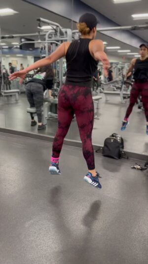 Tammy Townsend Instagram - It’s all about ACTION. Not interested in empty words. I’m serious about my outside transformation, but more importantly the INNER one.  Thank you @bodybyvenus for reminding me of that! ❤️