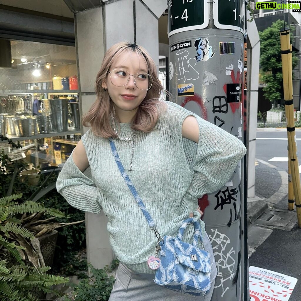 Tanakaga Instagram - レアメガネ。
