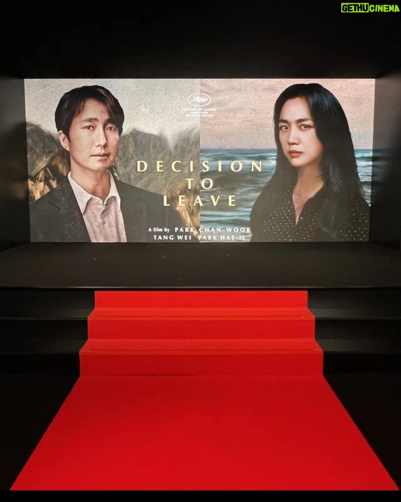 Tang Wei Instagram - 刚发现，《DECISION TO LEAVE》拍摄中的每一天、每场戏、每张照片……这些回忆，不可思议地竟然全都是快乐！[爱心]