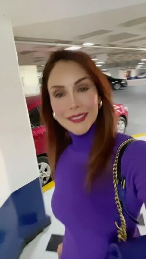 Tania Vazquez Instagram - Si das mucho es porque eres mucho , nadie da lo que no tiene …. Tú decides 😉🫶
Les deseo una excelente semana ♥️💋