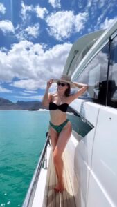 Actress Tania Vazquez HD Instagram Photos and Wallpapers October 2023