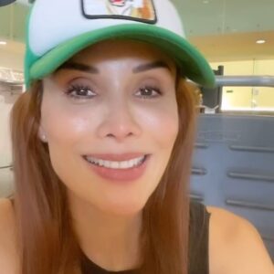 Tania Vazquez Instagram - Alimenta tu alma y tus pensamientos de puro amor 🫶🙌🏻♥️💋