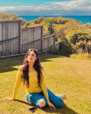 Tanisha Mehta Instagram - missing home….. 🌴 🏝️ 🌊