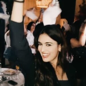 Tanisha Mehta Instagram - main teri pakki pakki mashooka 🤞🏼✨

#instareels #reelsinstagram #reelitfeelit #instagood #instagram #instalike #instalove