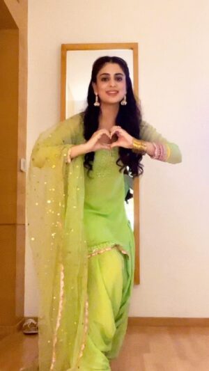 Tanisha Mehta Instagram - Dekhiye ‘Ikk Kudi Punjab Di’ 7pm ZEE TV

#instagood #instagram #insta #instareels #reelsinstagram #reelvideo #dance