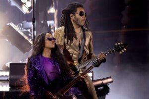 Tanisha Scott Instagram - R&B x ROCK N ROLL #grammys2022