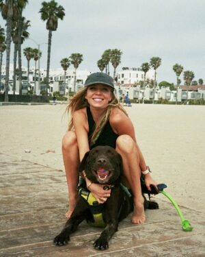 Tara Holt Instagram - Happy 🥰