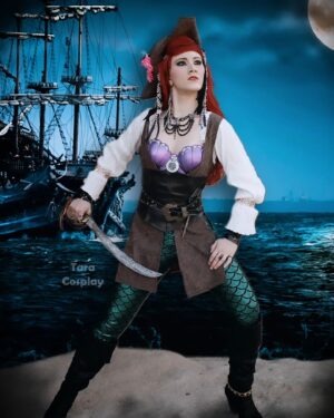 Tara-Nicole Azarian Instagram - 💎 How much did the pirate pay to get his ears pierced? ➡️ A buccaneer. 💎
●●●●●
☠️ Remember ➡️ PIRATE weekend starts Saturday at the Renaissance Pleasure Faire 🧜‍♀️
➡️ @renaissancepleasurefaire
●●●●●
Edit: The Photo Owl 📷
Cosplay: Captain Ariel Sparrow 🧜‍♀️
Concept and outfit: by me ☠️
My FUN account: @taracosplay ❤
●●●●●
●●●●●
Not all disabilities are visible.
♿♿♿♿♿♿♿♿
I have Postural Orthostatic Tachycardia Syndrome, ASD, ADHD, Degenerative Disc Disease, Arthritis in my spine, Mast Cell Activation Syndrome, Hashimoto's Thyroiditis, Fibromyalgia, Asthma and Scoliosis (I have an extra vertebra in my spine).
➡️ Pledges to my membership platforms allow me to get the treatment I need PLUS So many perks for you too! ❤
➡️ Be my hero and join!
●●●●●
#captainjacksparrow #piratescosplay #jacksparrowcosplay #piratesofthecaribbean
#littlemermaid #thelittlemermaid #disabledandcute #officialtaracosplay #disneycosplays #arielcosplay #ariel #disneymashup #littlemermaidcosplay #disabledcosplayer #actuallyautistic 
#dysautonomia #mcas #fairytalecosplay #NotAllDisabilitiesAreVisible