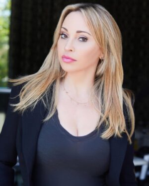 Tara Strong Instagram - Thank you my love 🖤🖤 pics by the incredible @cathrynfarnsworth