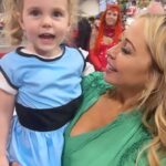 Tara Strong Instagram - #prettiestgirlattheparty 💙💙 @motcitycomiccon