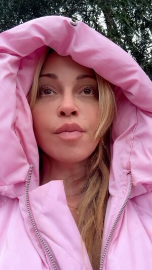 Tara Strong Instagram - Pray for the families of our hostages. Pray for our hostages. Pray for the innocent people suffering in #Gaza. Pray to end ALL wars. Pray for love 🩷🩷 There’s no limit on prayers.