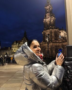 Tarja Turunen Instagram - Enjoyed beautiful Dresden yesterday. Tonight we are performing in Alter Schlachthof. Really looking forward to see you. ♥️#darkchristmas