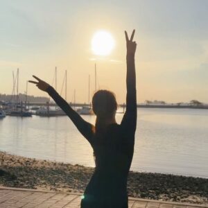 Tasha Low Instagram - coming back 3 shades darker 🌞😎