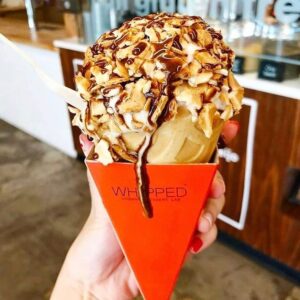 Tasie Lawrence Instagram - Support black-owned businesses. @urbandessertlab 🍦The world’s first oat milk soft serve shoppe 😍 #supportblackbusiness