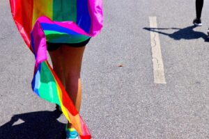 Tatiana Maslany Instagram - ❤️🧡💛💚💙💜 📸: @elyse_levesque #pride