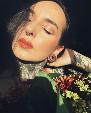 Tatiana Shmayluk Instagram - ✨ @weusewoodplugs ✨