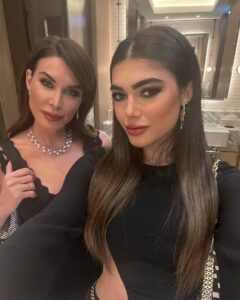Tatiana Stefanidou Instagram - Μάνα κόρη, ένας άρρηκτος πανίσχυρος δεσμός που εξαλείφει και το τελευταίο ίχνος του εγώ. #motheranddaughter