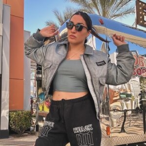 Tatiana Suarez Instagram - 💁🏻‍♀️😃 ✌️