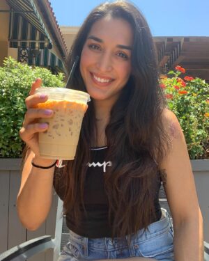 Tatiana Suarez Instagram - Happy 4th of July! Red, white and brew on this fine Sunday! 😉❤️🤍💙 
Couldn’t decide, so I chose both 🤷🏻‍♀️
#4thofjuly #america #coffeelover #ootd #coffeesponsorsneeded #smileorsmize #smize #smile #sunday #sundayfunday