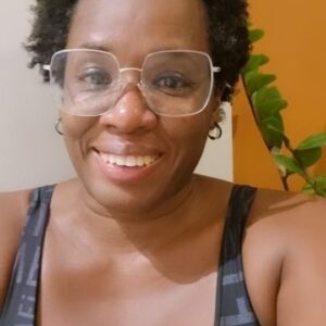 Tatiana Tiburcio Instagram - As vezes a gente cansa, parece q não vai aguentar o treino até o final, se sente fora do peso, a autoestima cai... mas desistir não é uma opção!!!
#foconotreino