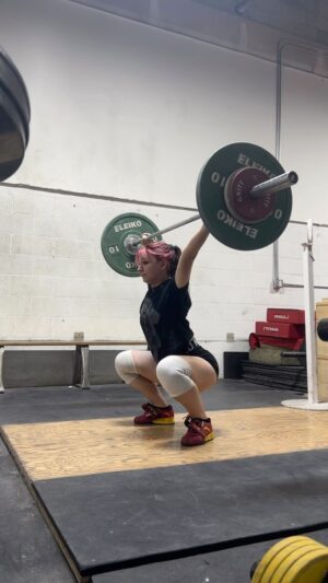 Tatum McCann Instagram - Easy 50//54

If you watch closely you can see me make sure coach was watching when I caught 54 😅

#olympicweightlifting #snatch #womenwhoweightlift #trainwithtatumtots #tatumtotstatumsquats