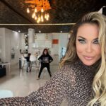 Tatyana Tereshina Instagram - Мы с Арис летим в Питер 2 мая и на несколько дней 🪩🪩🪩🪩 отмечать мой день рождения😅 🎁 ! Хотим экскурсии и ресторанчики! Накидайте новых клевых мест кто в теме 🫶🏻🙏🏼🥳