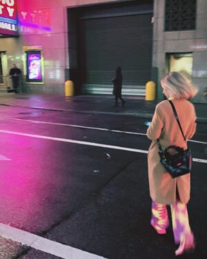 Tavi Gevinson Instagram - Goodbye 25 🪩🎂❤️‍🔥
1 by @sam_monkarsh 
2 @roseolm 
4 @kyperbole 
8 WENDY by @walterkscott